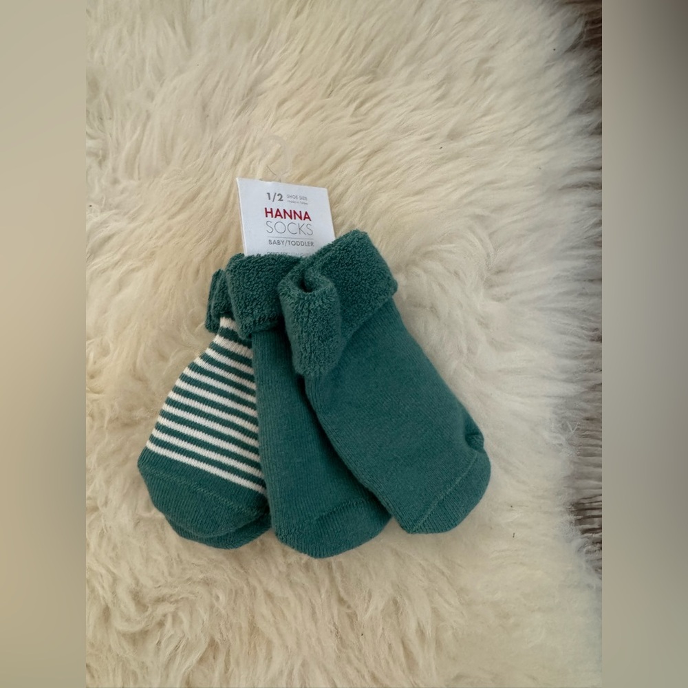 Hanna Anderson socks